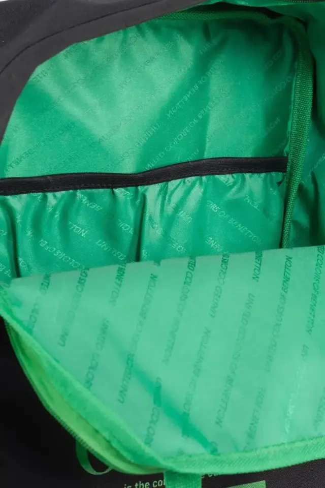 Benetton Okul Çantası (Yeşil)